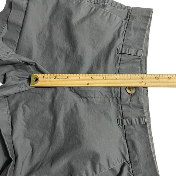 Old Navy Womens Shorts Size 2 Everyday Short Mid Rise Stretch Gray Zip Fly Chino - Picture 8 of 10